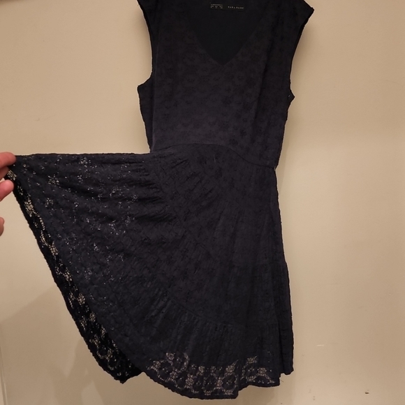 Zara Basic V-neck Dress. - Picture 6 of 8